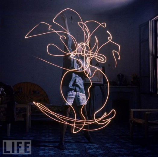 Picasso Light Drawing