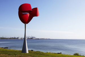 Phil Price, nucleus, Sculpture by the Sea, Aarhus 2011. Photo Anders Hede